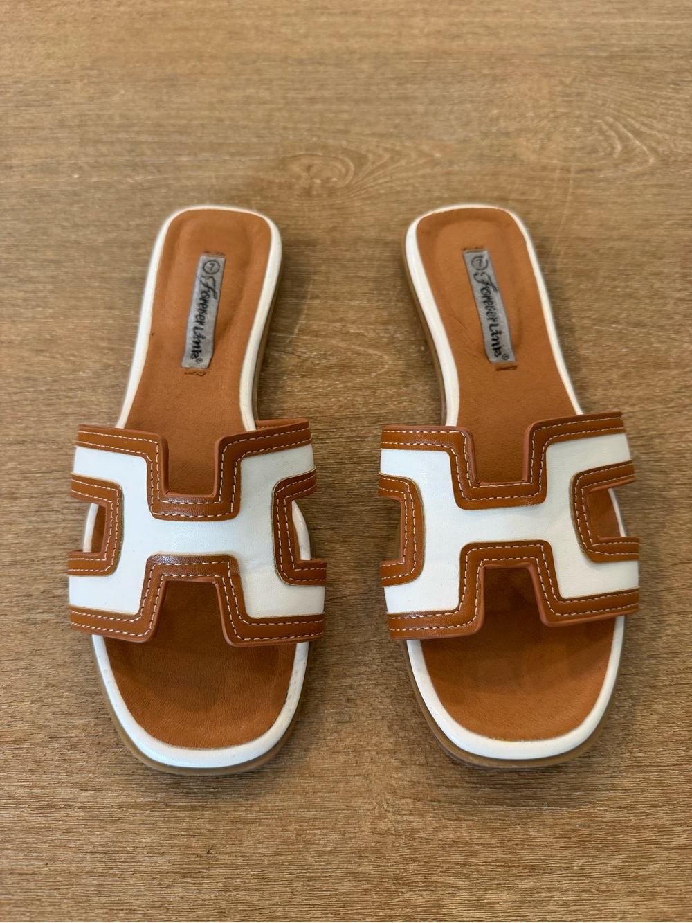 Brown & White H Slide Sandals - Women